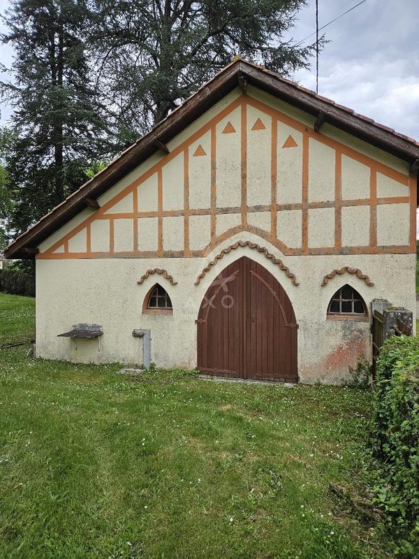 Maison - 200 m² - 5 pièces