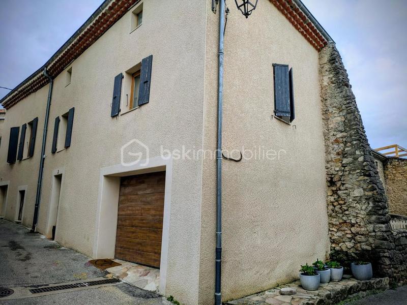 Maison de village - 137 m² - 7 pièces