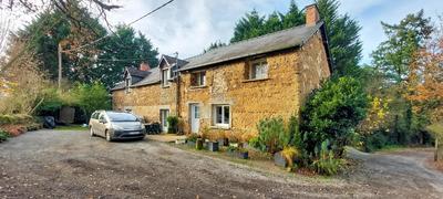 Maison - 171 m² - 5 pièces