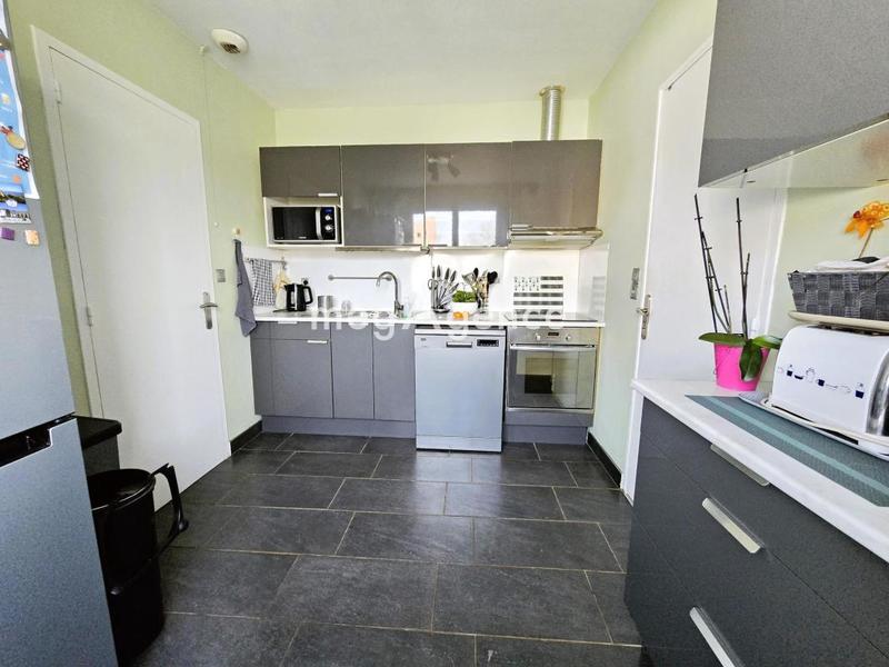 Maison - 104 m² - 5 pièces