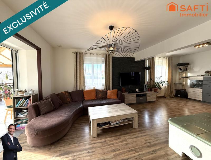 Maison - 200 m² - 7 pièces