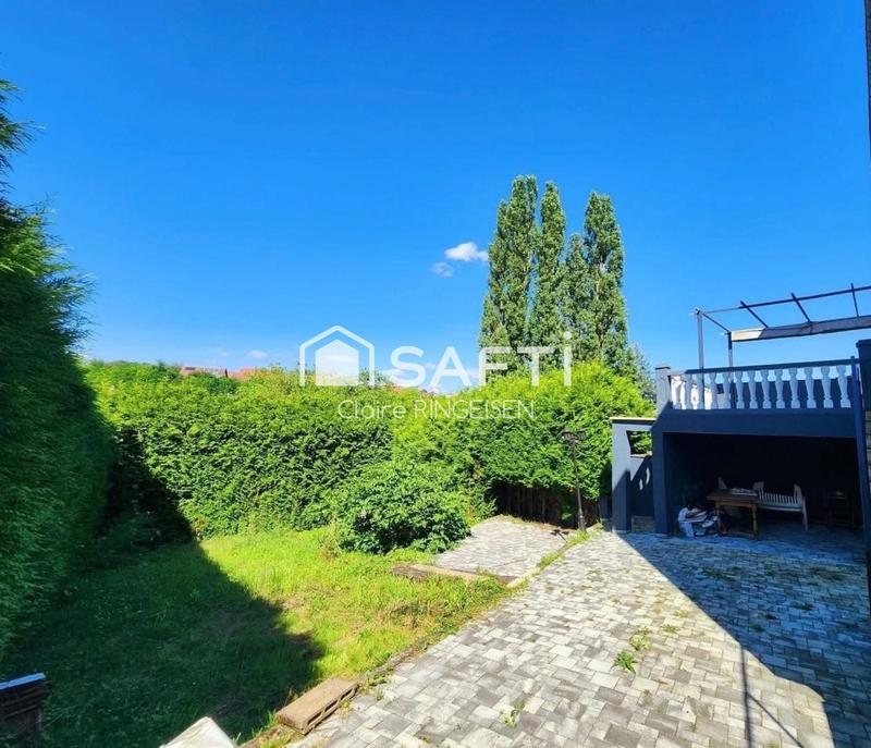 Maison - 147 m² - 8 pièces