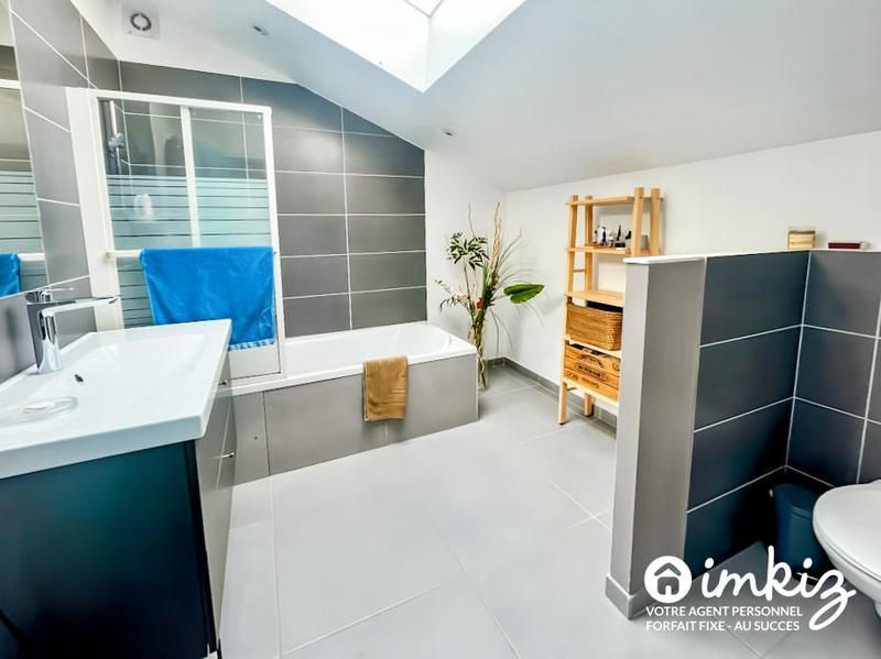 Appartement - 126 m² - 5 pièces