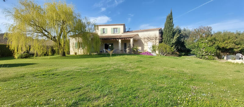 Villa - 149 m² - 5 pièces