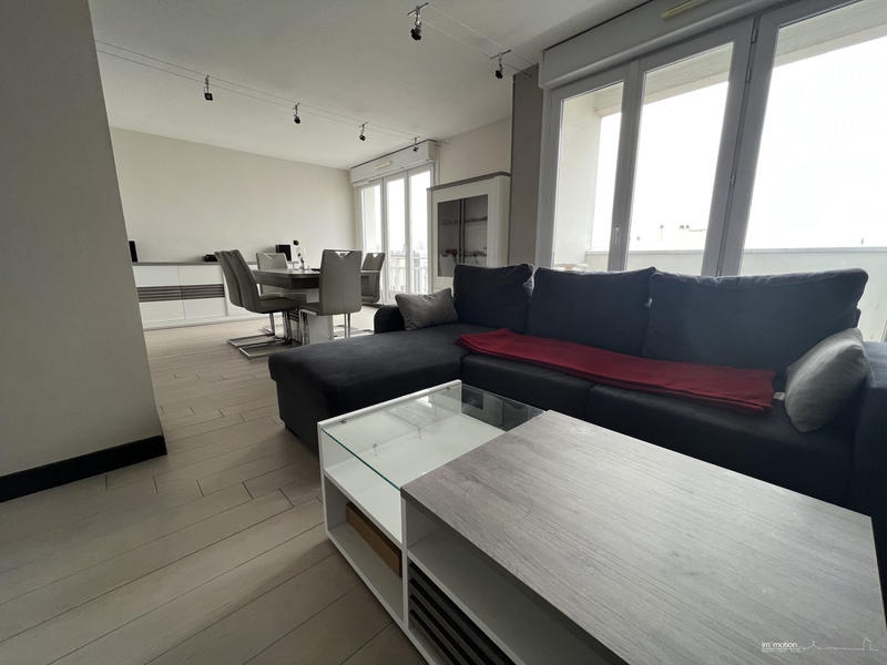 Appartement - 74 m² - 3 pièces