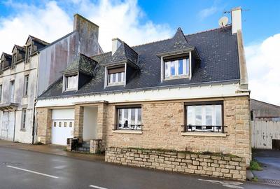 Maison - 162 m² - 6 pièces