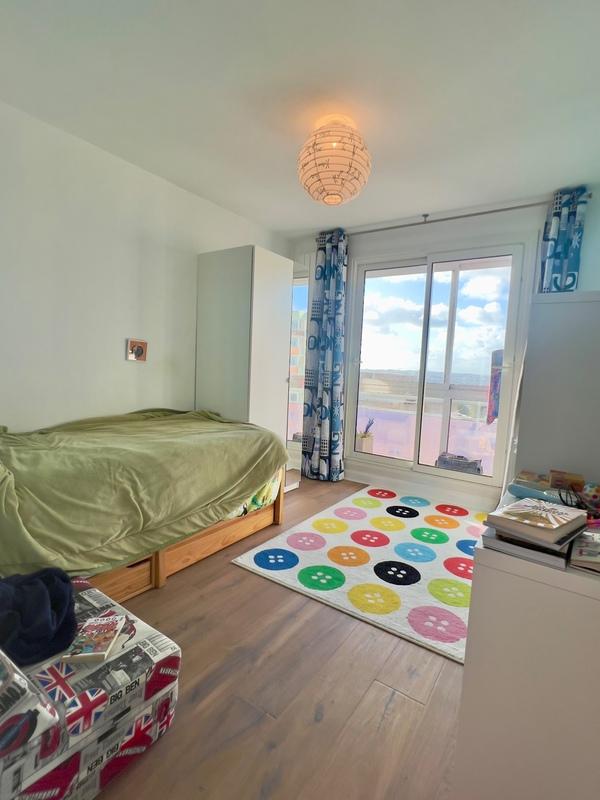 Appartement - 159 m² - 8 pièces