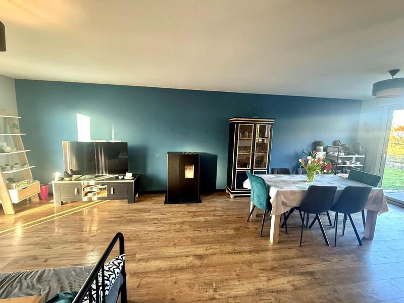 Maison - 104 m² - 6 pièces