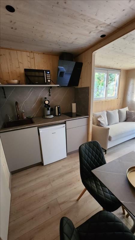 Maison - 23 m² - 2 pièces