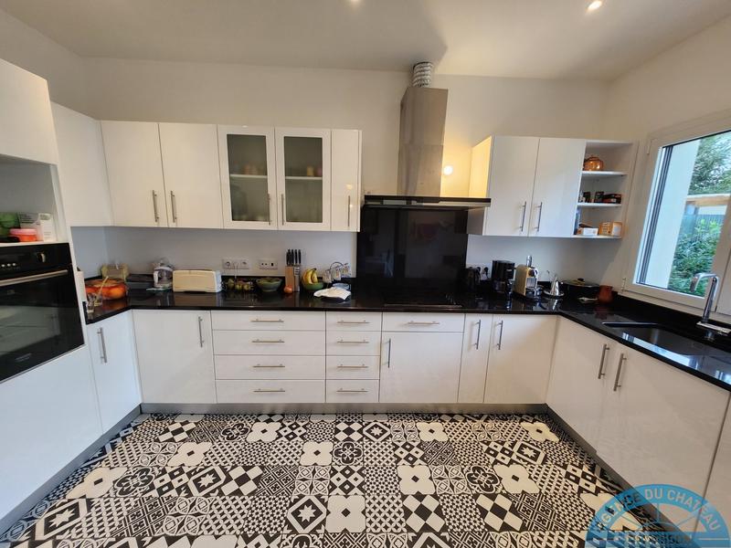 Maison - 88 m² - 4 pièces