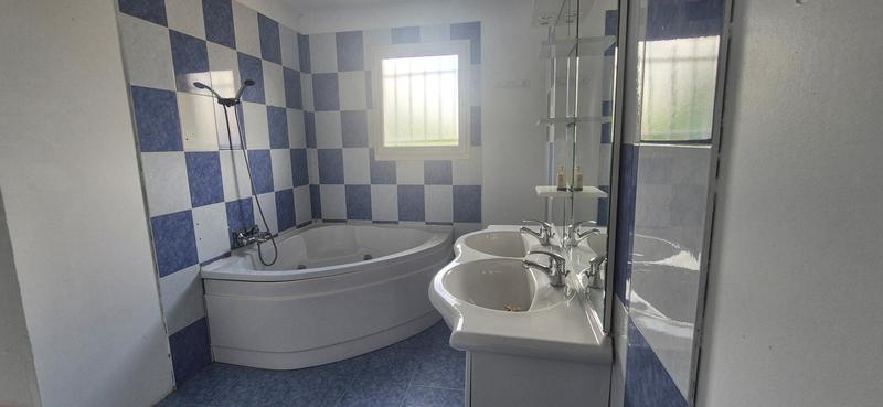 Maison - 105 m² - 4 pièces