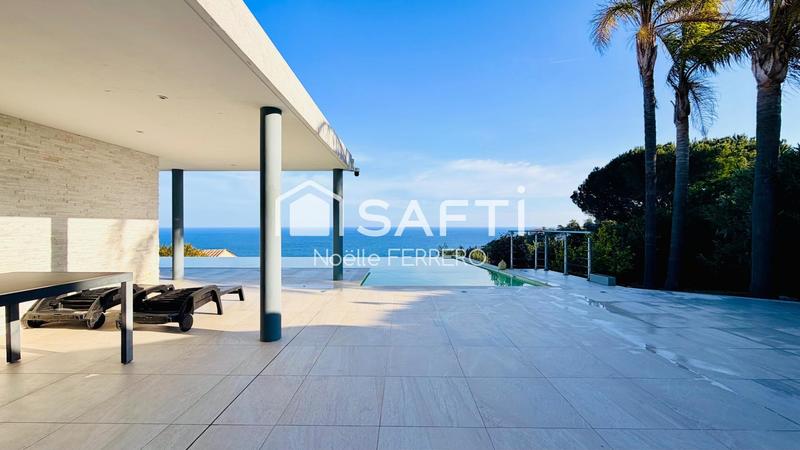 Villa - 160 m² - 6 pièces