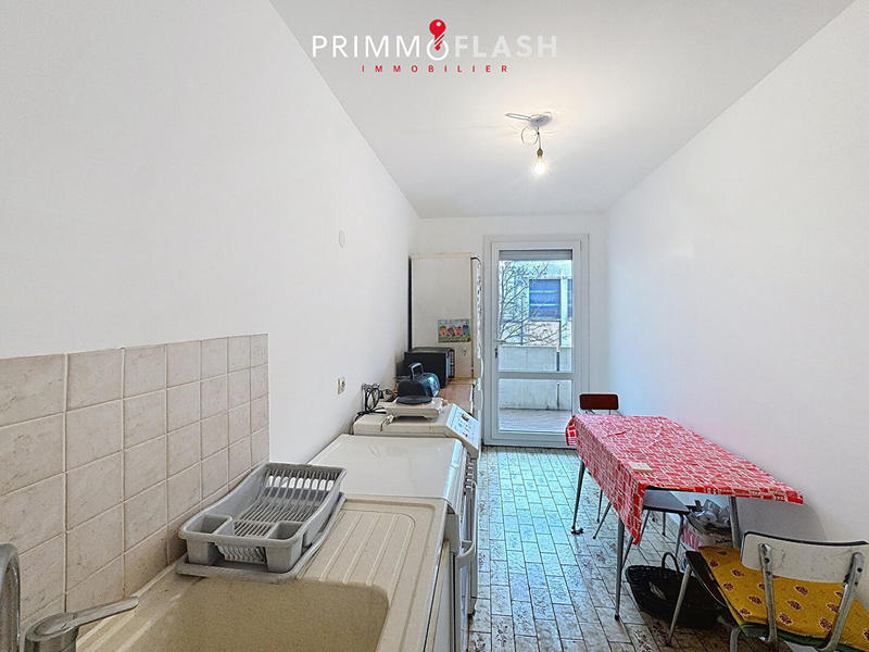 Appartement - 75 m² - 4 pièces