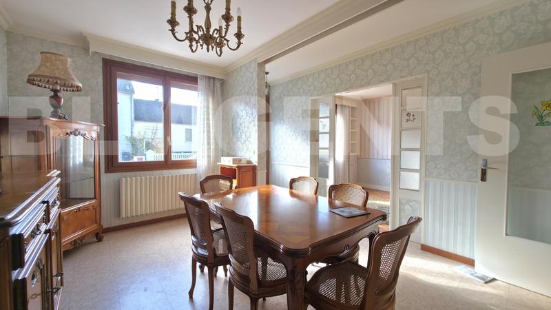 Maison - 104 m² - 5 pièces