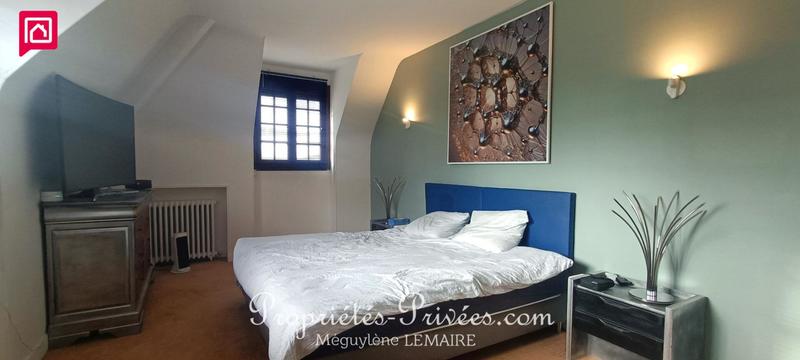 Maison - 416 m² - 10 pièces