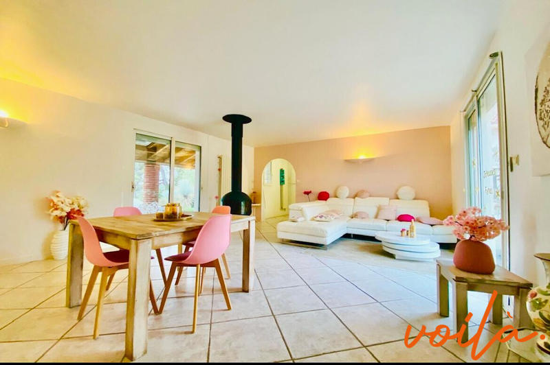 Maison - 191 m² - 7 pièces