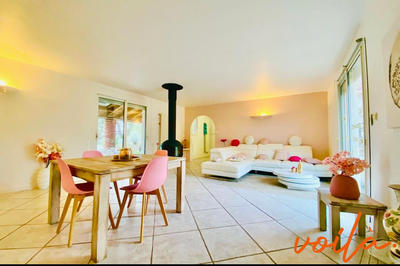 Maison - 191 m² - 7 pièces