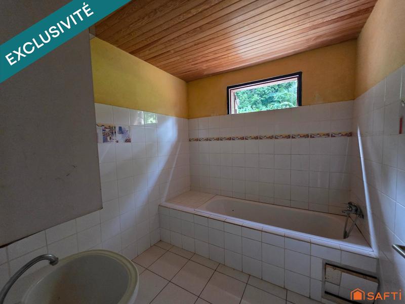 Maison - 140 m² - 5 pièces