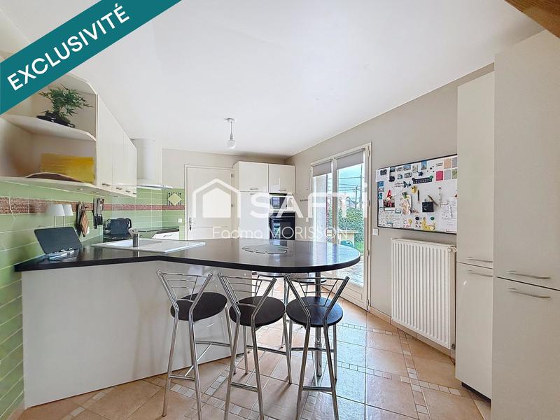 Maison - 140 m² - 6 pièces