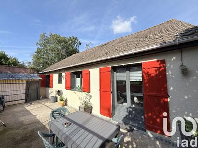 Maison - 80 m² - 4 pièces