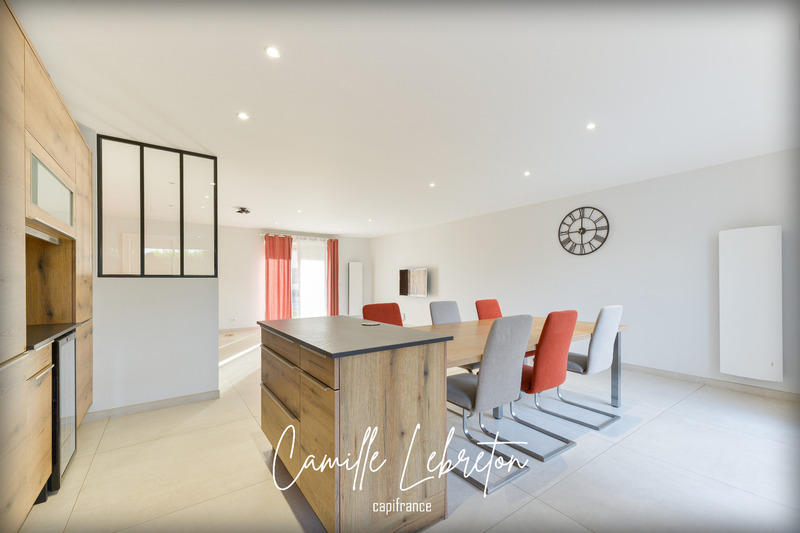 Maison - 146 m² - 7 pièces