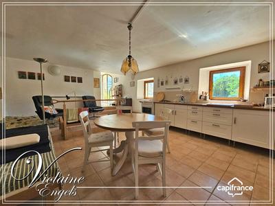 Corps de ferme - 592 m² - 14 pièces