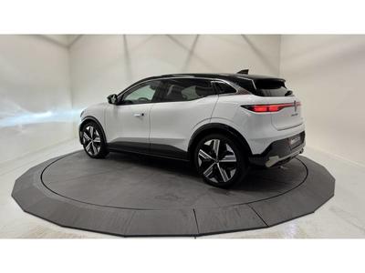 Renault Mégane E-Tech 220 ch autonomie confort Gsr2 Iconic