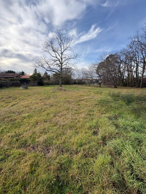 Terrain constructible - 450 m²