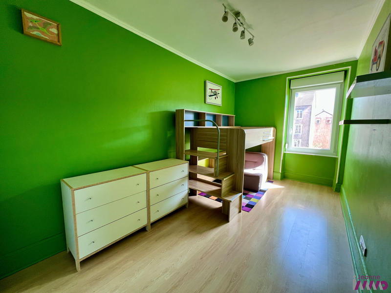 Appartement - 111 m² - 5 pièces