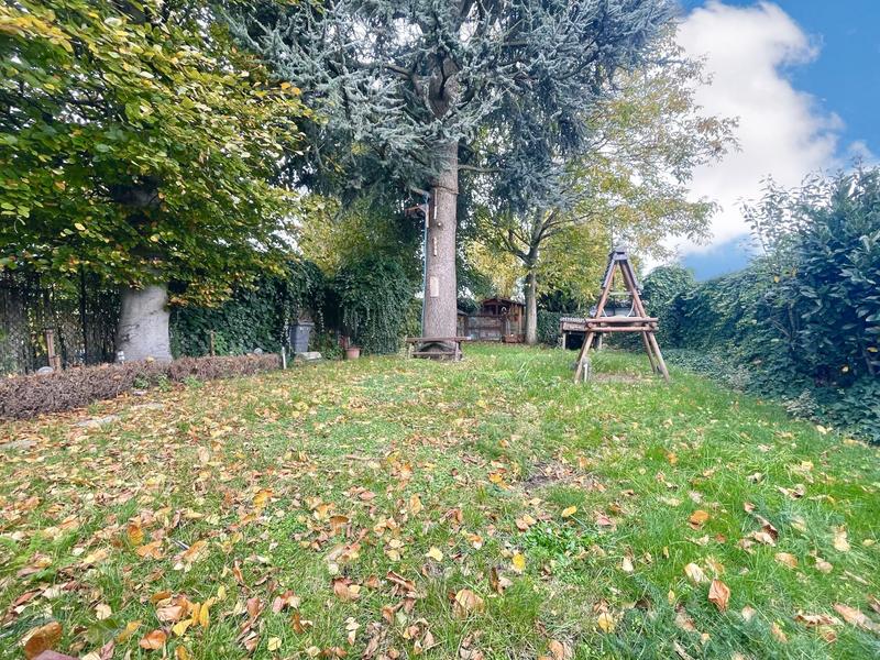 Maison - 98 m² - 4 pièces