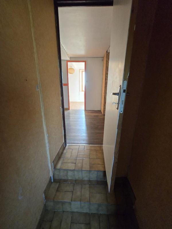 Maison - 90 m² - 3 pièces