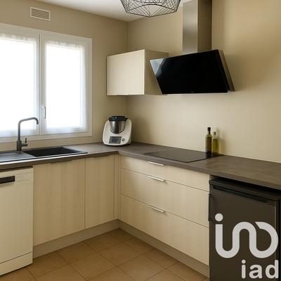 Maison - 88 m² - 5 pièces