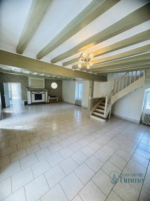 Maison - 140 m² - 5 pièces