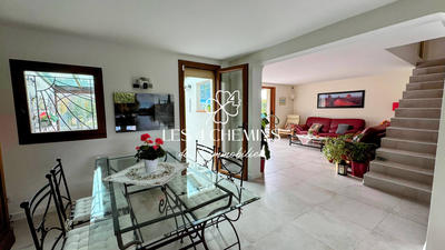 Villa - 140 m² - 5 pièces