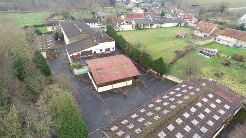 Propriété - 500 m² - 40 pièces