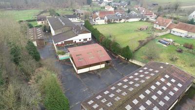 Propriété - 500 m² - 40 pièces