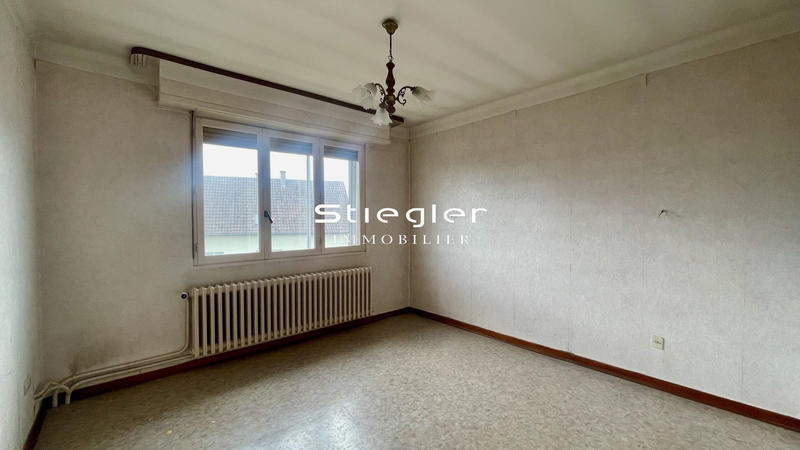 Maison - 203 m² - 10 pièces