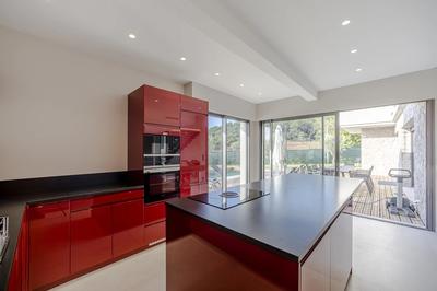 Villa - 265 m² - 7 pièces