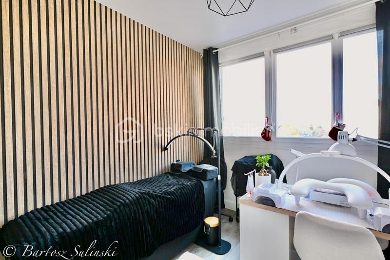 Appartement - 60 m² - 4 pièces