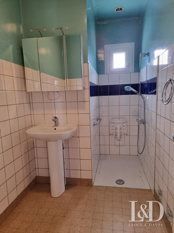 Maison - 85 m² - 5 pièces