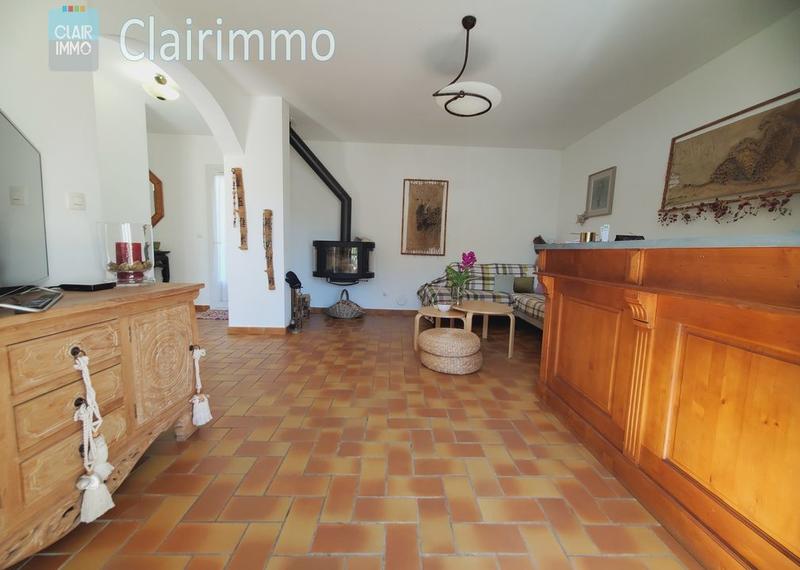 Maison - 121 m² - 5 pièces