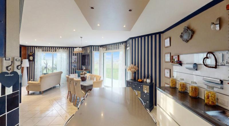 Maison - 127 m² - 5 pièces