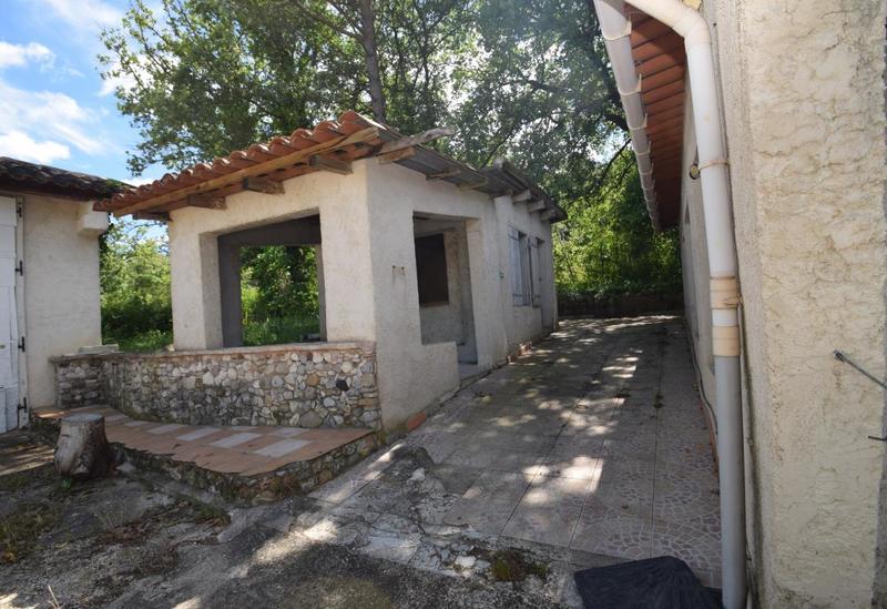 Maison - 168 m² - 9 pièces