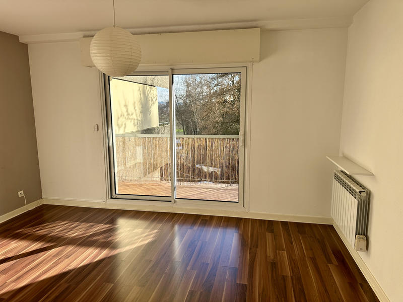 Appartement - 68 m² - 2 pièces