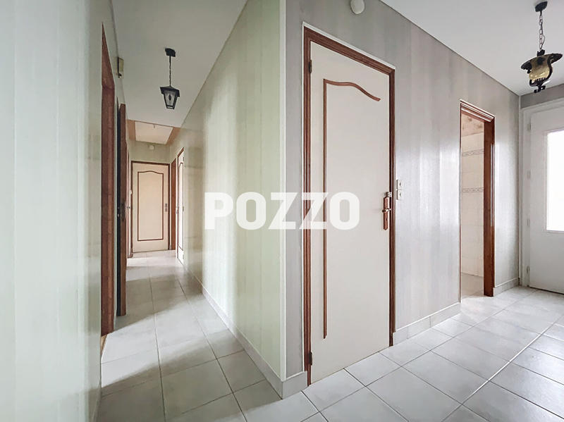 Maison - 89 m² - 4 pièces