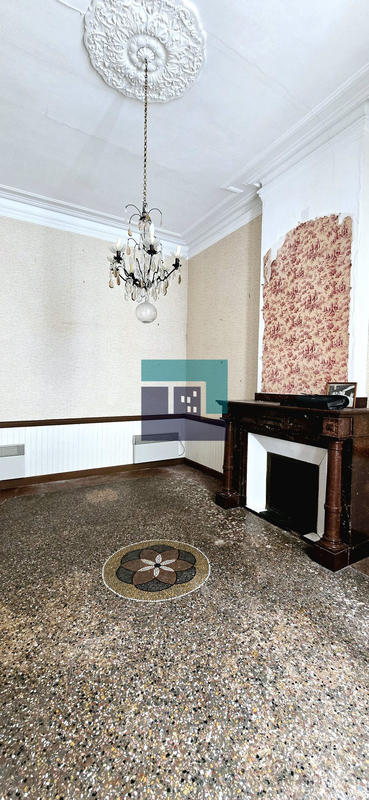 Maison ancienne - 207 m² - 7 pièces