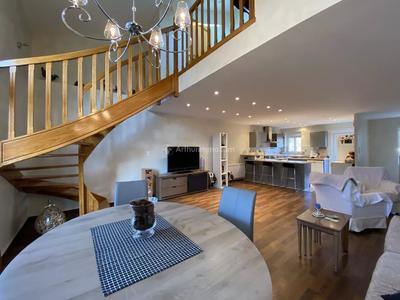 Maison - 131 m² - 5 pièces