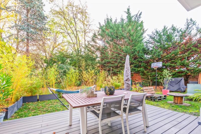 Appartement - 98 m² - 5 pièces