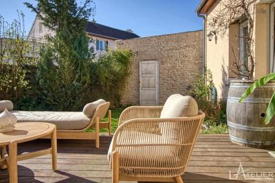 Maison - 204 m² - 8 pièces