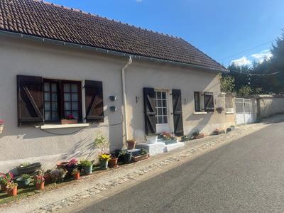 Maison - 104 m² - 3 pièces